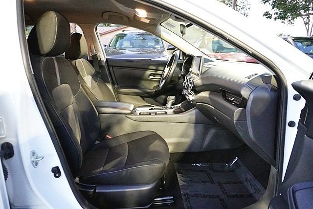 Used 2023 White Nissan SV image 10