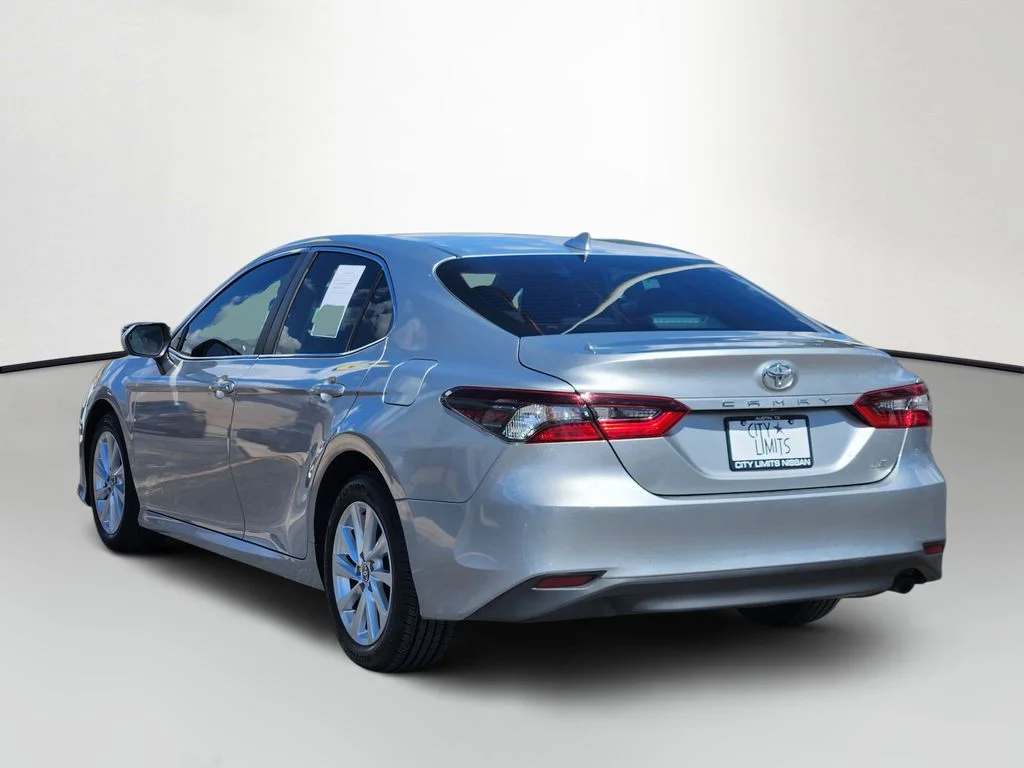Used 2023 Silver Toyota LE image 5