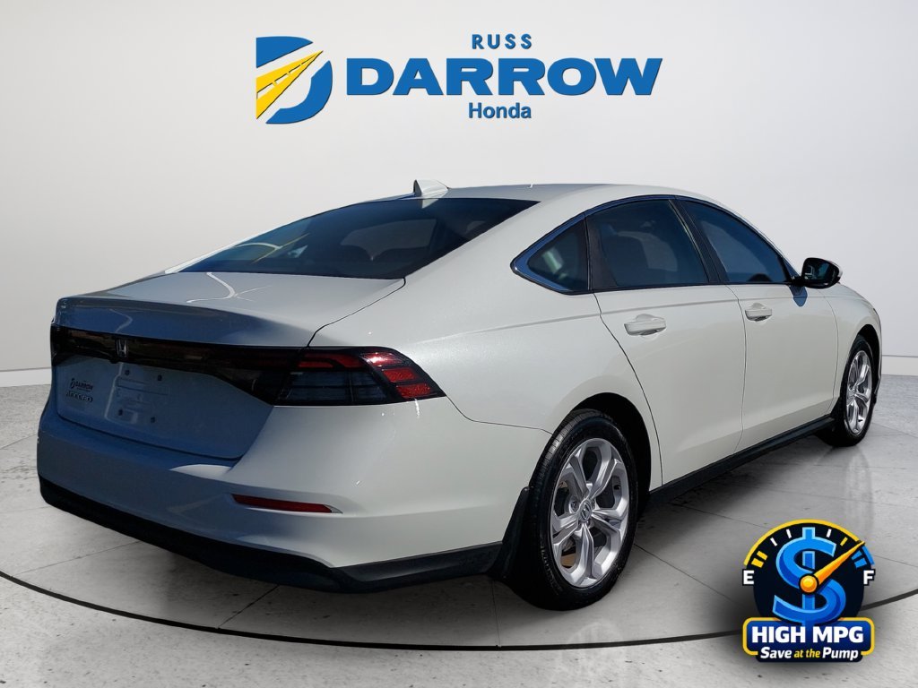 Used 2025 White Honda LX image 5