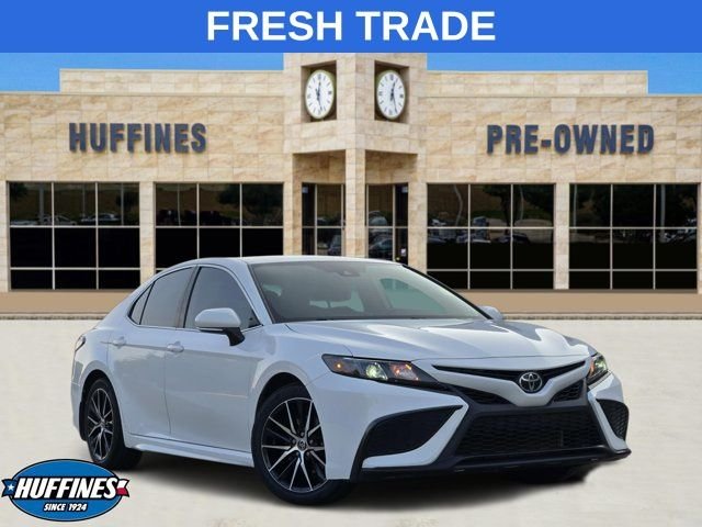 Used 2021 White Toyota SE image 1
