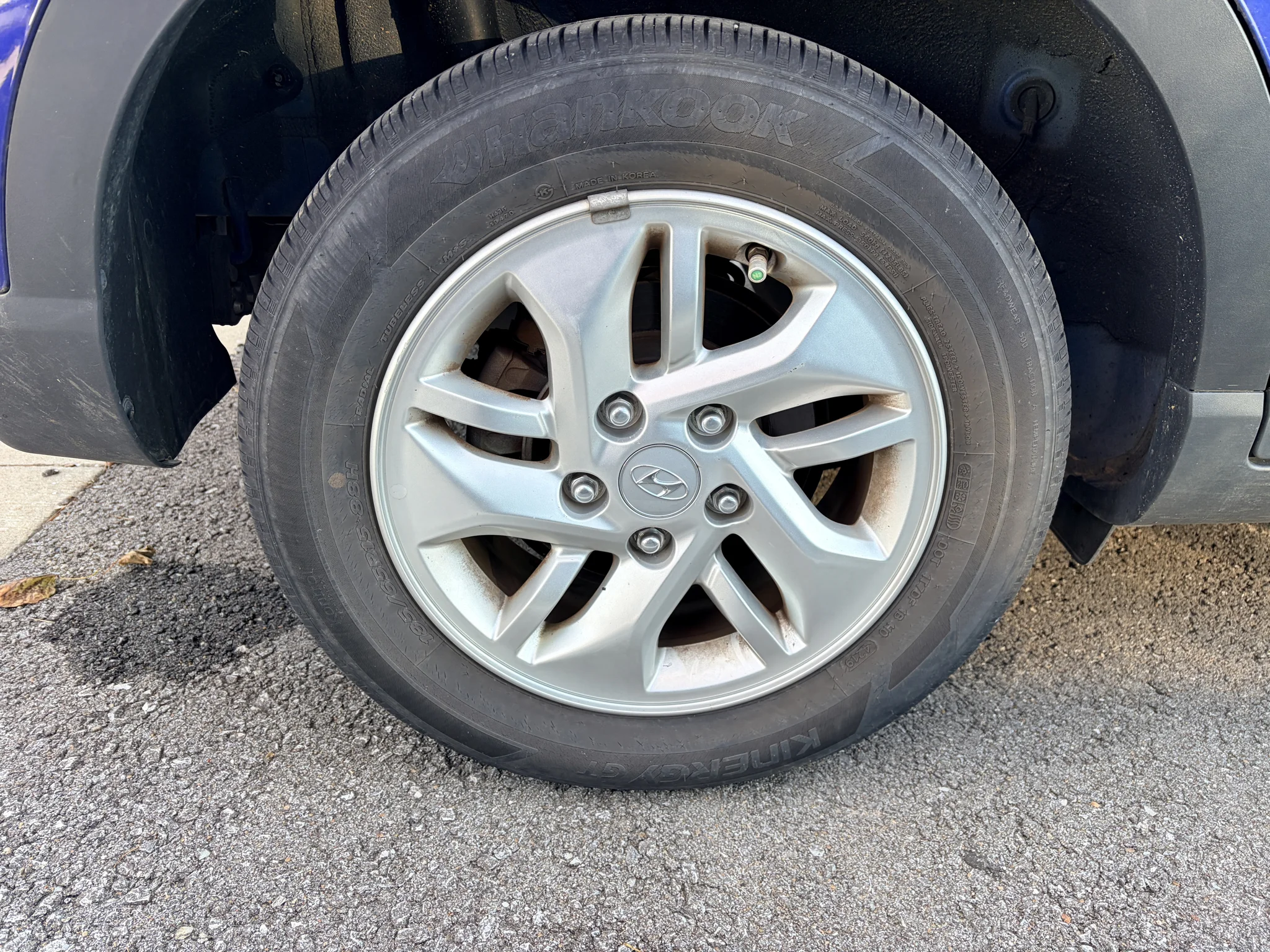 Used 2020 Intense Blue Hyundai SEL image 10