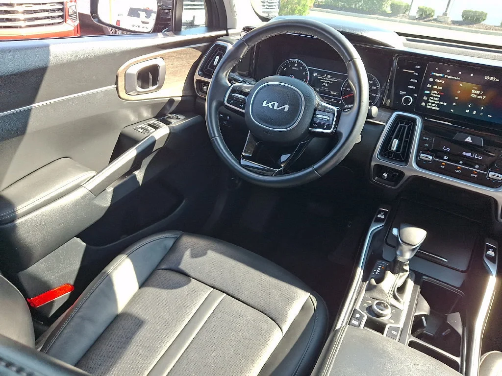 Used 2023 Silver Kia X-Line EX image 15