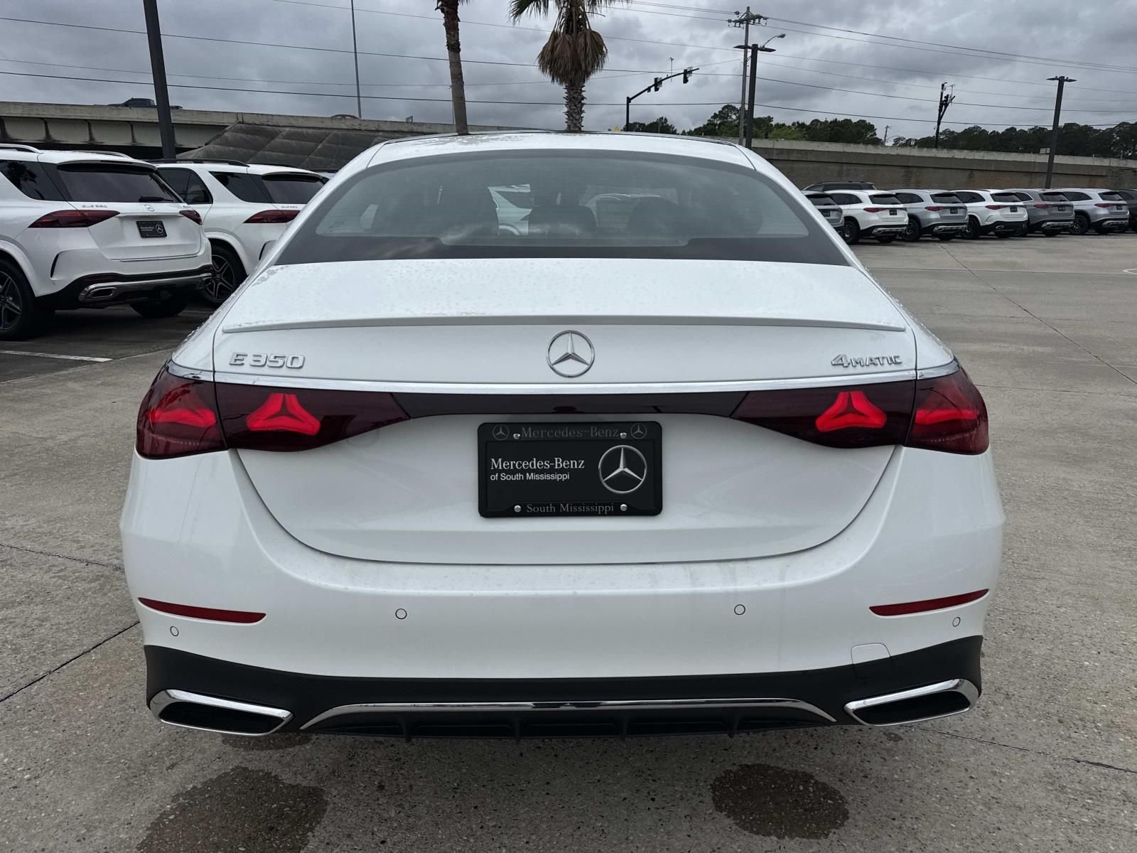 2026 Mercedes-Benz E-Class E350 - Photo 5