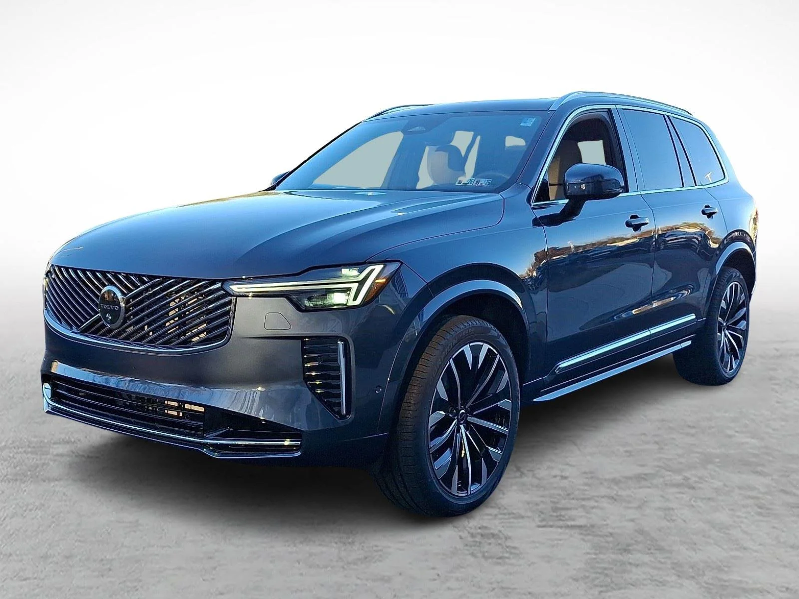 Used 2026 Denim Blue Metallic Volvo Plus image 3