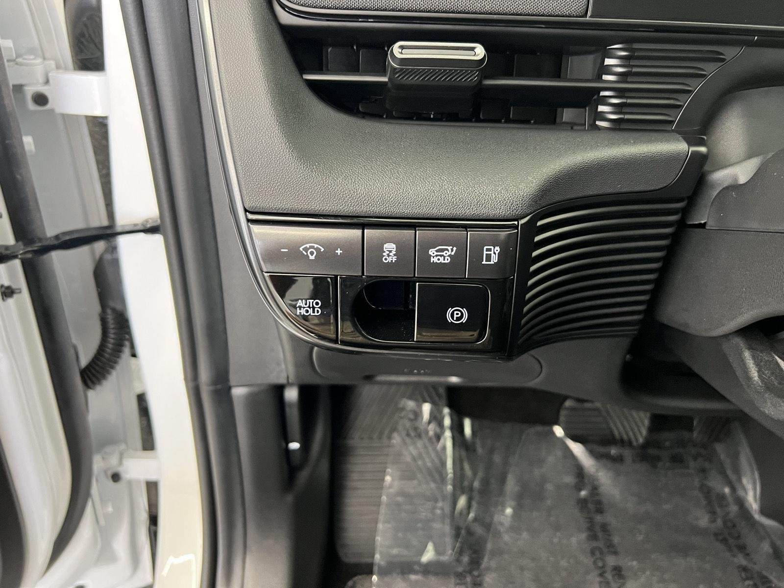 Certified Used 2026 Atlas White Hyundai XRT image 14