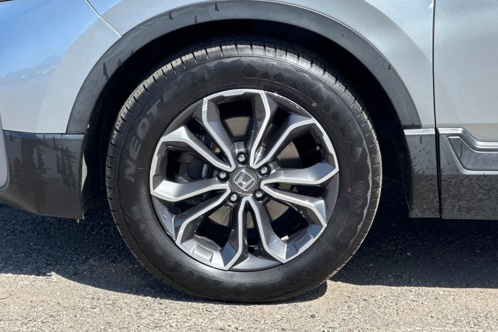 Used 2020 Lunar Silver Metallic Honda EX-L image 28