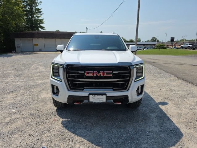 2021 GMC Yukon XL AT4 - Photo 8