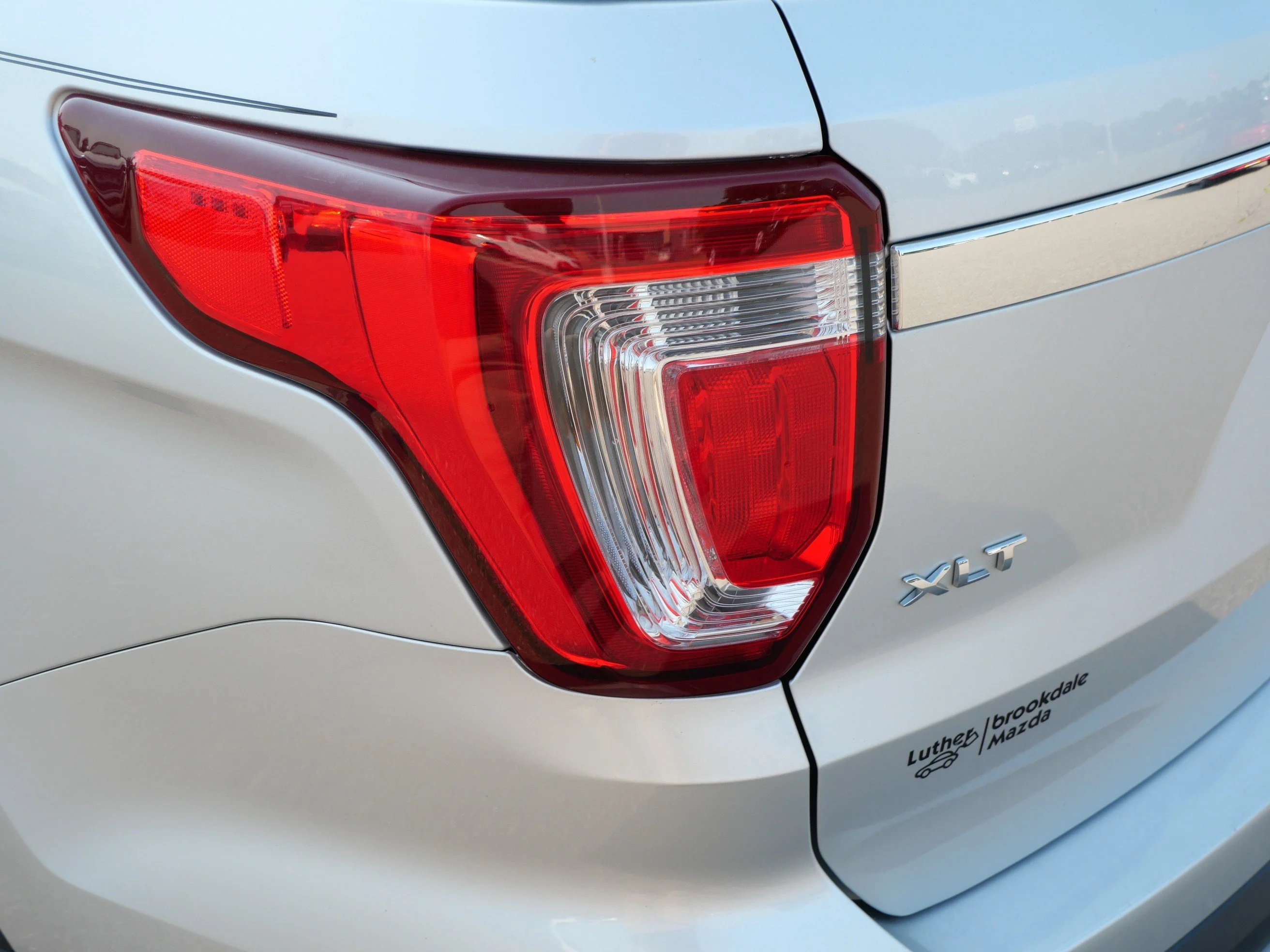 Used 2017 Ingot Silver Metallic Ford XLT image 17