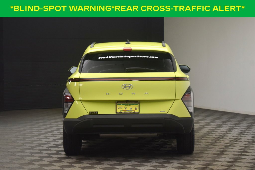 Used 2024 Neoteric Yellow Hyundai SEL image 6