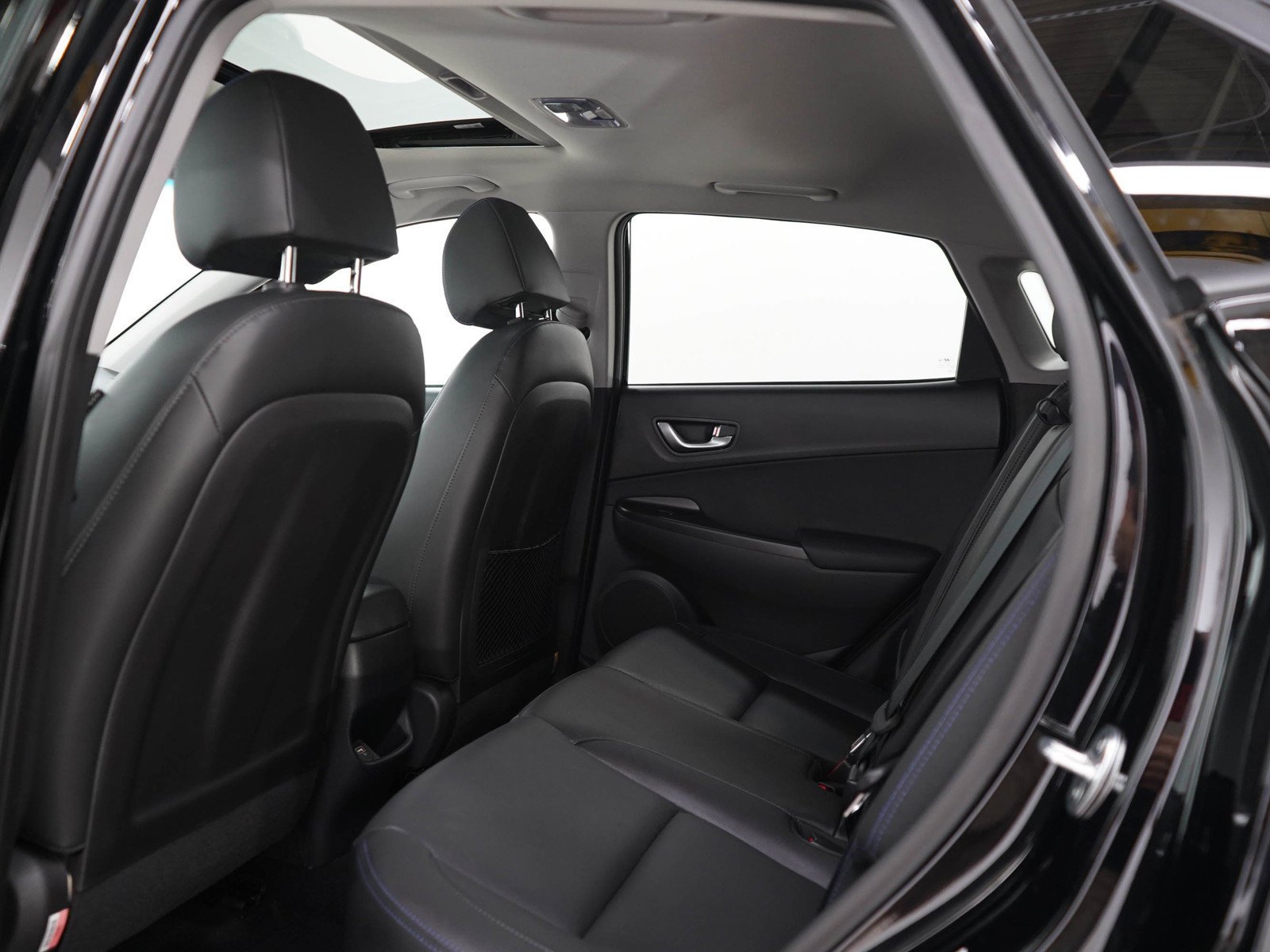 Certified Used 2023 Abyss Black Pearl Hyundai Limited FWD image 18
