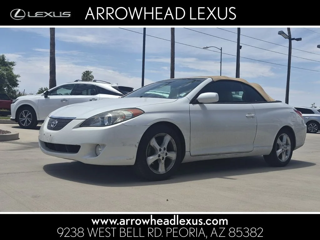 Used 2006 White Toyota SLE image 1