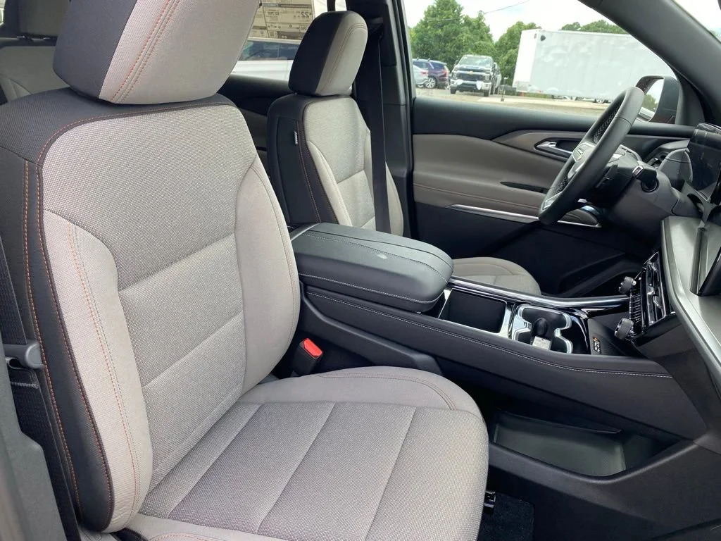 New 2026 Radiant Red Tintcoat Chevrolet LT image 24