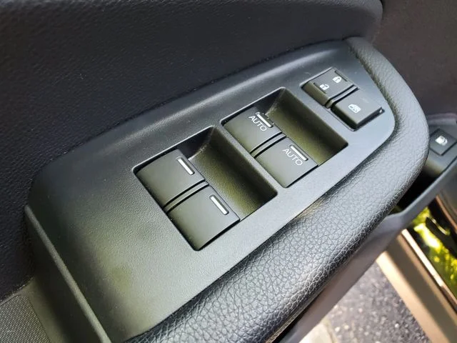 Used 2022  Honda Black Edition image 17
