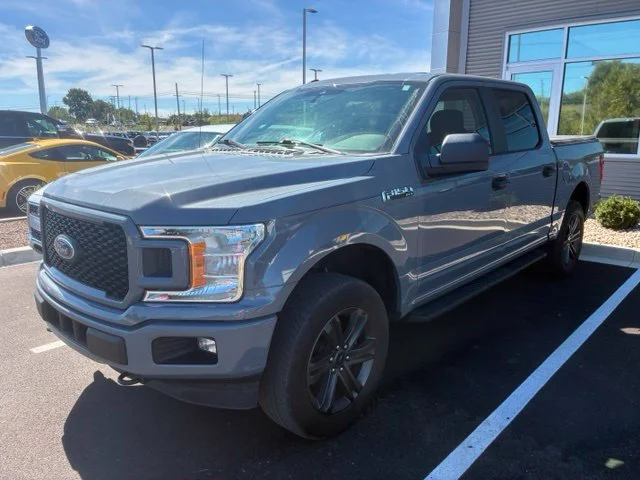 Used 2019 Black Ford XL image 3