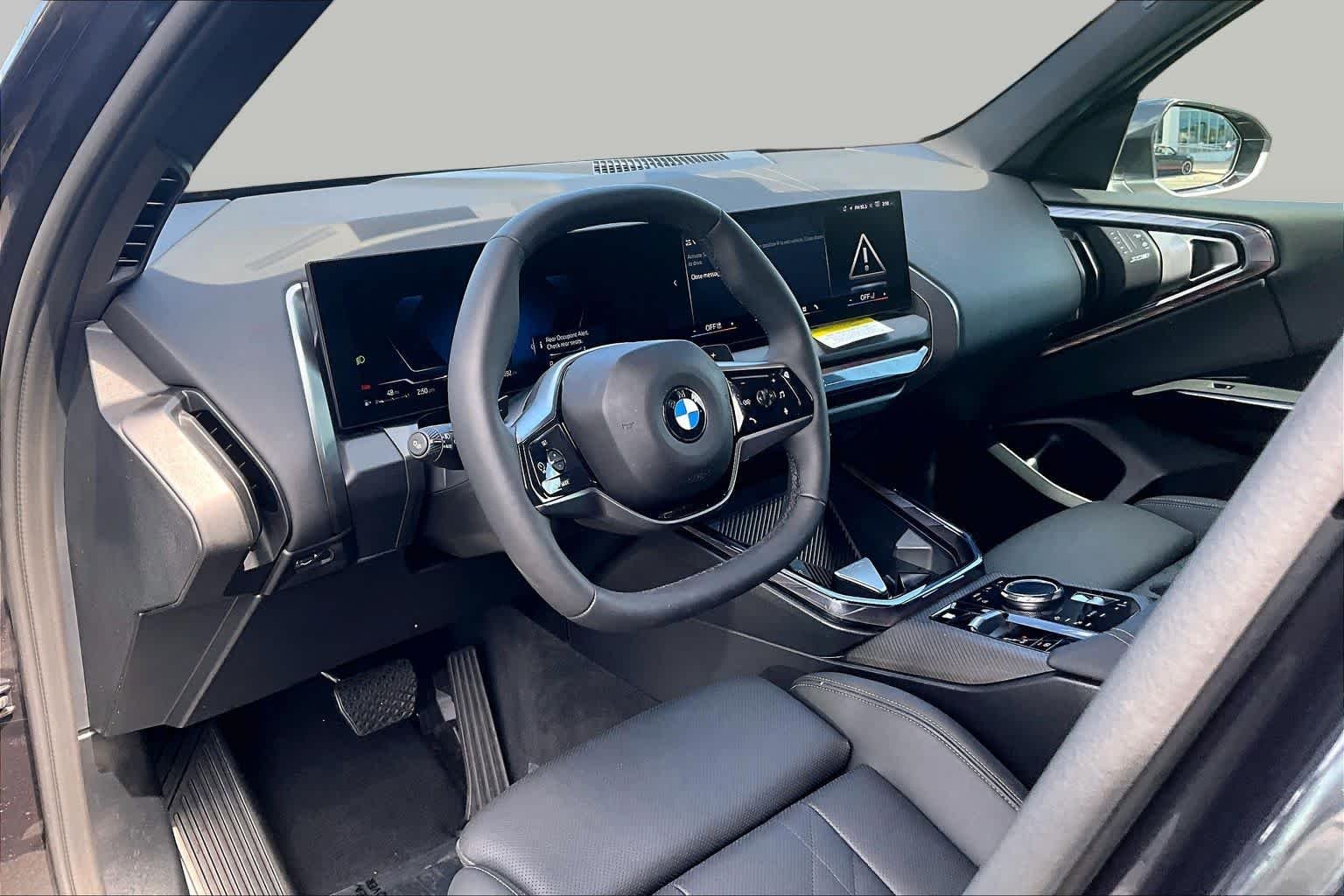 Used 2026 Dark Graphite Metallic BMW 30 xDrive image 17