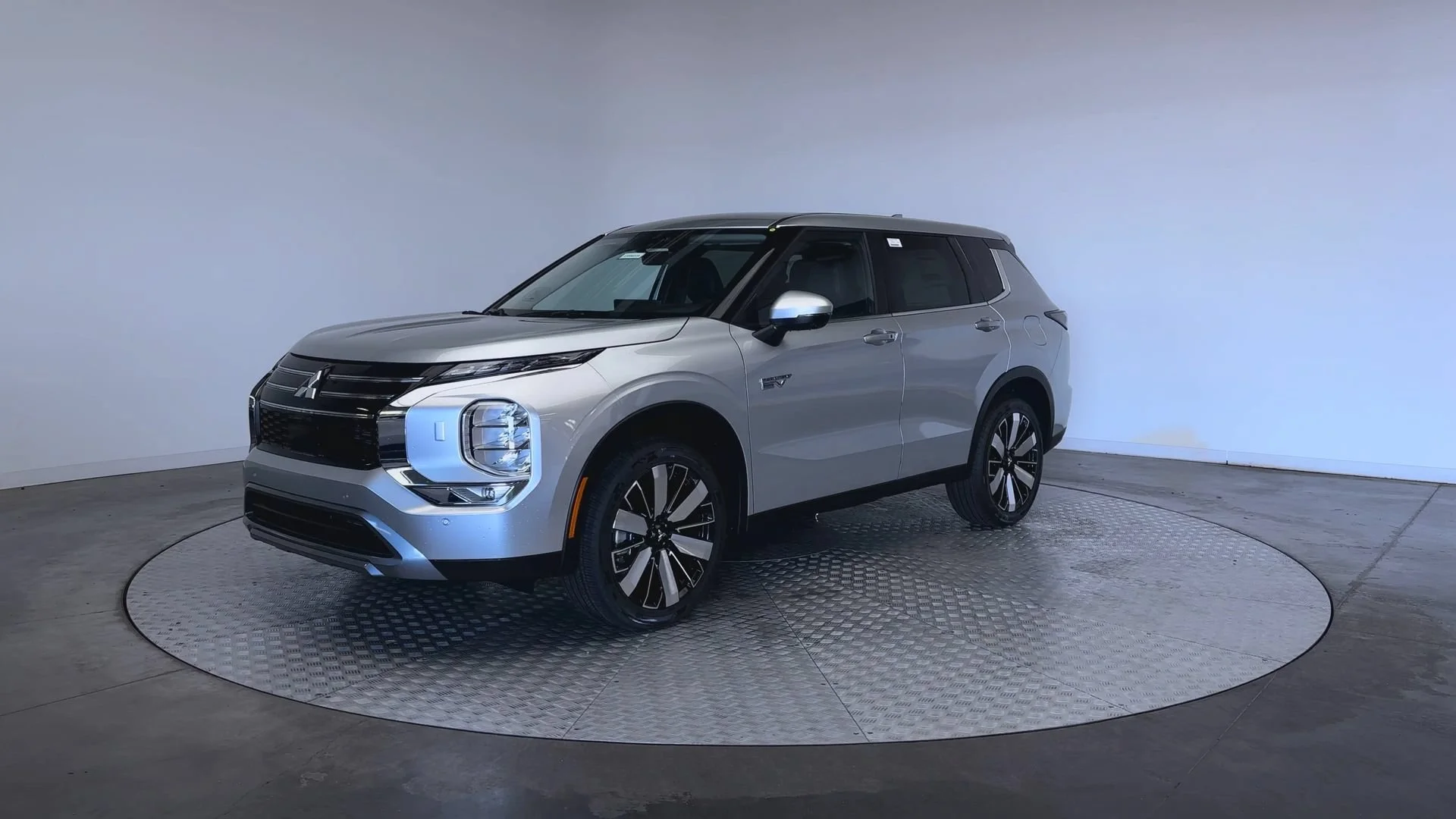 New 2026 Alloy Silver Metallic Mitsubishi SE image 4