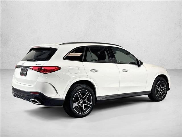 New 2026 Polar White Mercedes-Benz GLC 300 image 34