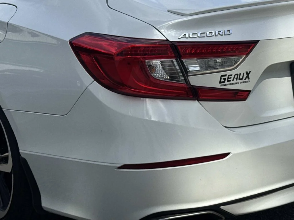 Used 2019 White Honda Sport 2.0T image 11