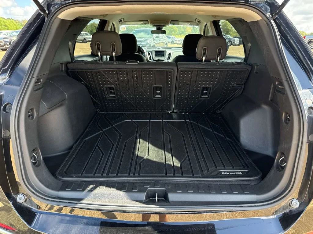 Used 2020 Black Chevrolet LT image 11