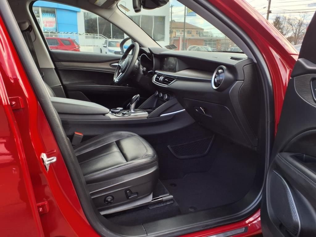 2019 Alfa Romeo Stelvio Ti - Photo 12