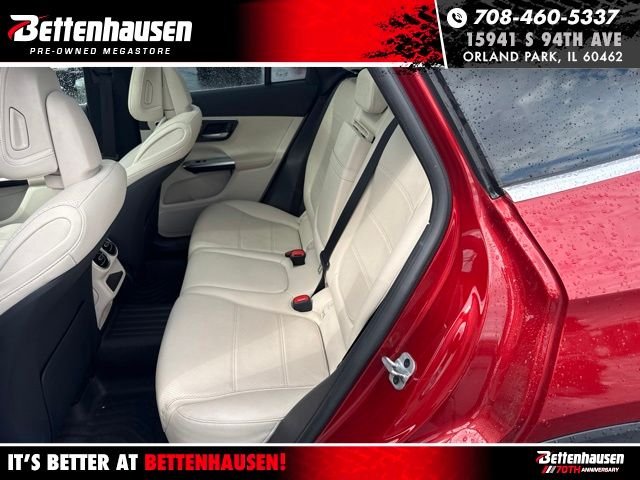 Used 2023 Blue Mercedes-Benz GLC 300 image 9