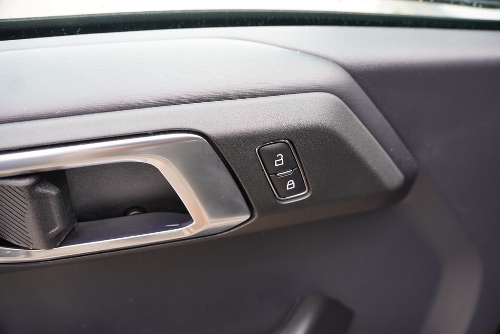 Used 2025 Gray Ford Badlands image 24