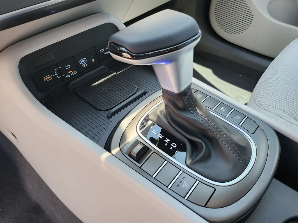New 2026 White Hyundai SEL Sport image 26