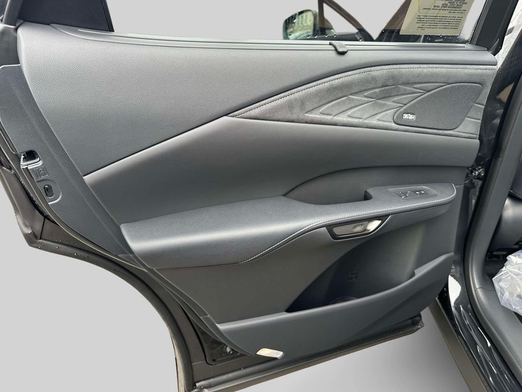 2026 Lexus RX 450h+ Luxury - Photo 16