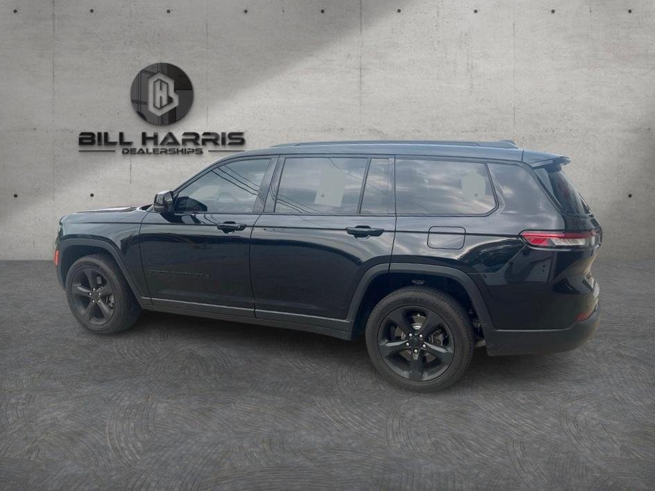 Used 2022 Black Jeep Limited image 8