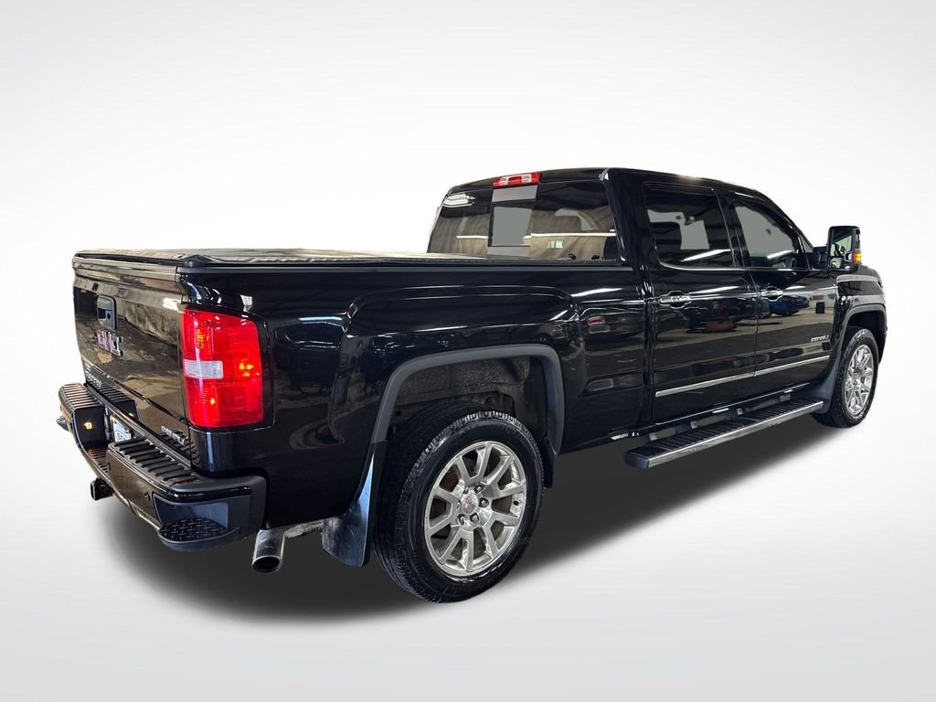 Used 2015 Black GMC Denali image 5