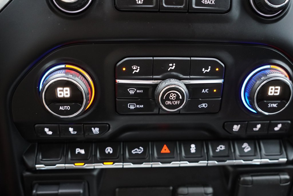 Used 2019 SHADOW GRAY METALLIC Chevrolet LTZ image 28