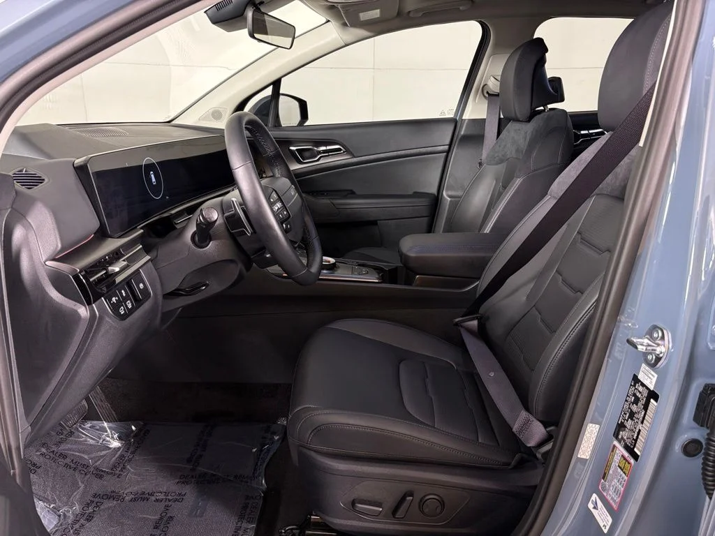 New 2026 Heritage Blue Kia SX Prestige image 16