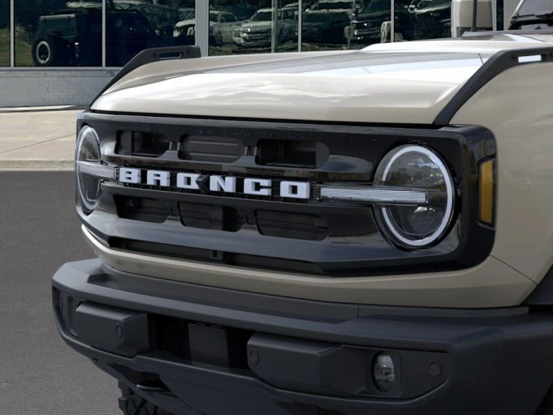 New 2025 Desert Sand Ford Outer Banks® image 19