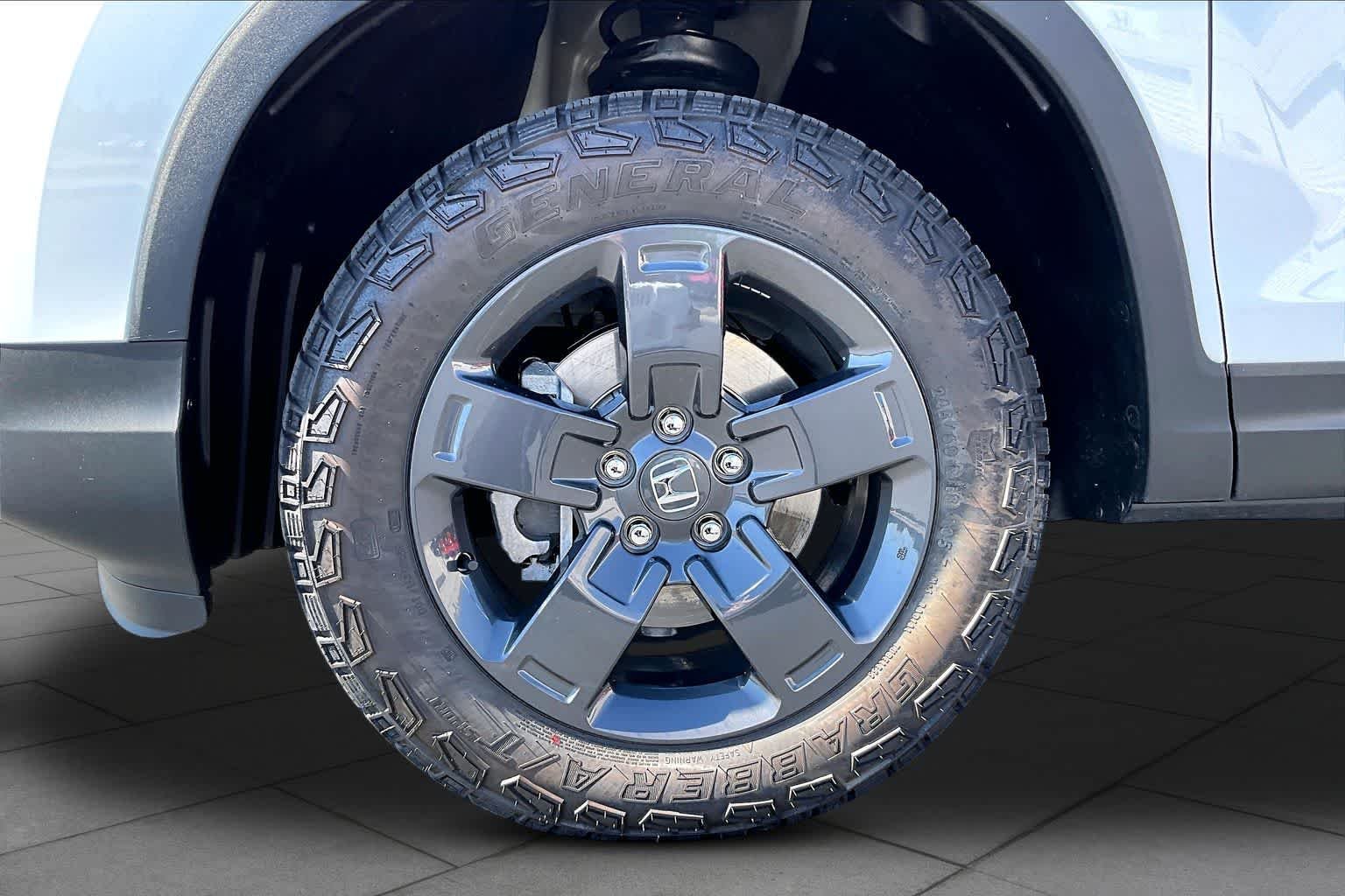New 2026 Platinum White Pearl Honda TrailSport image 11
