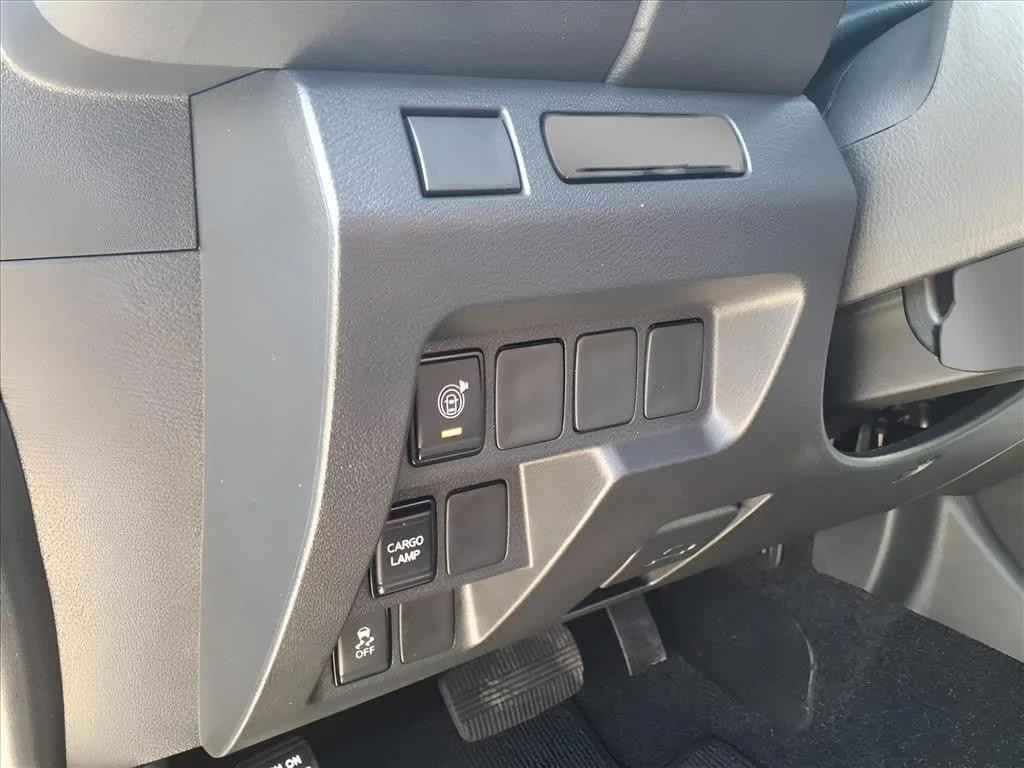 2026 Nissan Frontier SV - Photo 18