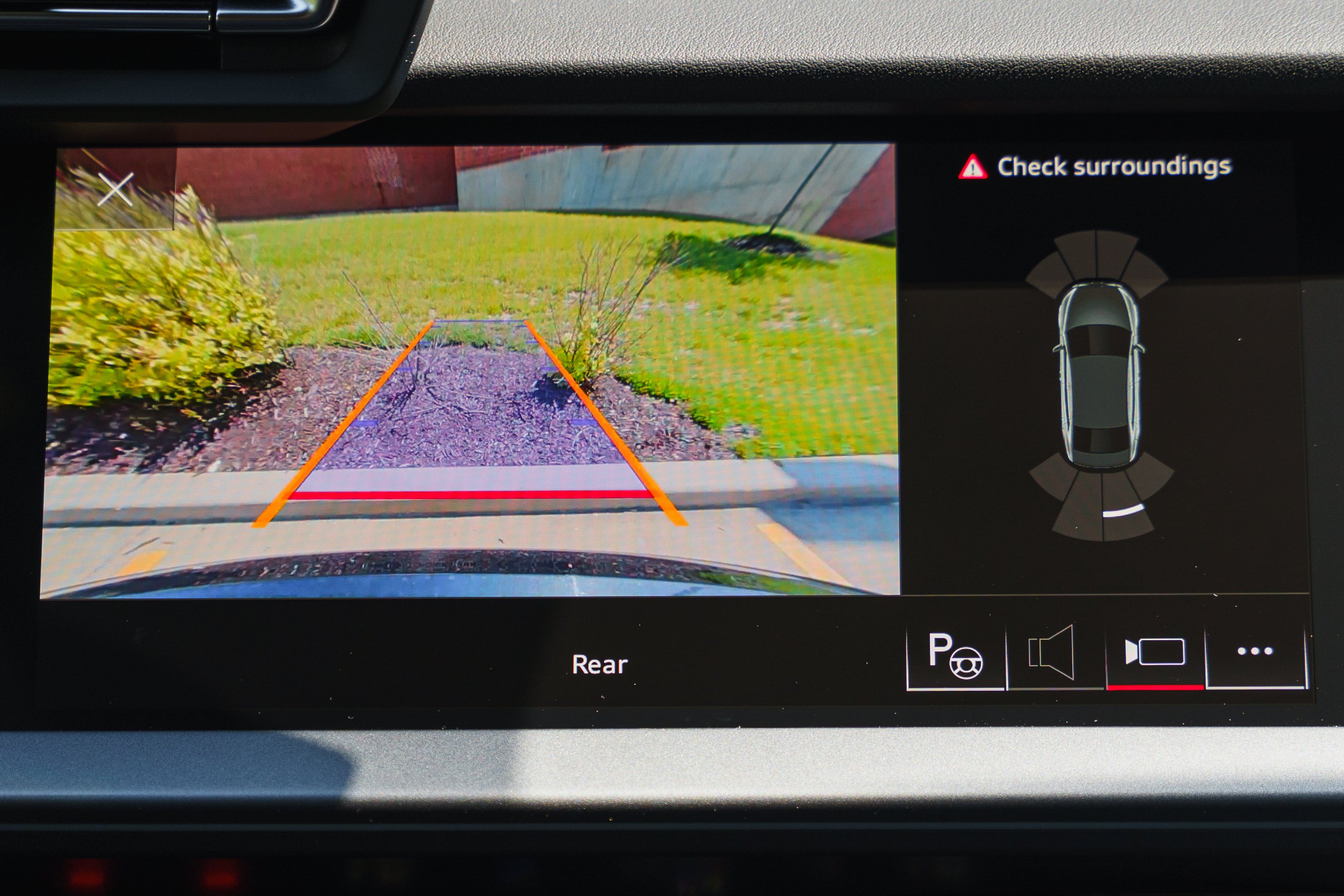 Used 2025 Mythos Black Metallic Audi Premium Plus image 15