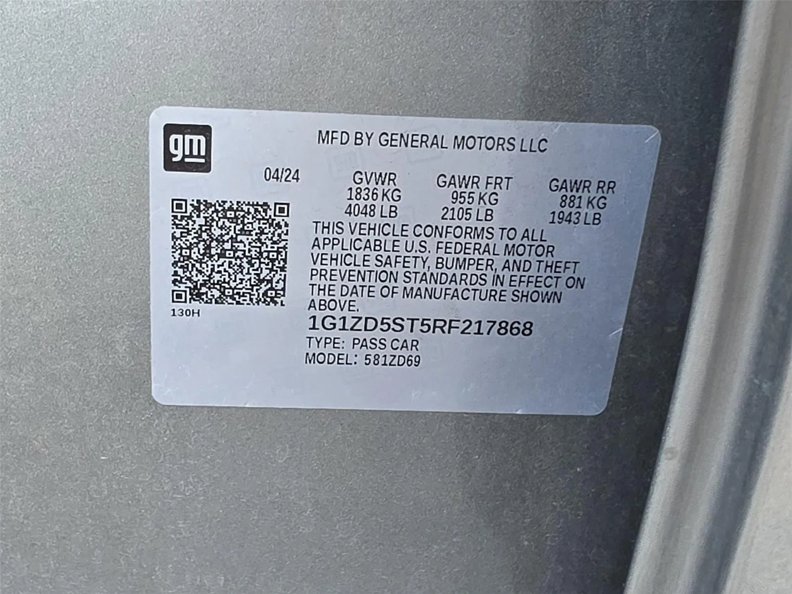 Used 2024 Sterling Gray Metallic Chevrolet LT image 32