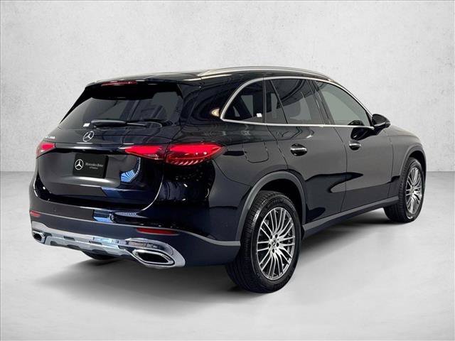 New 2026 Black Mercedes-Benz GLC 300 image 34