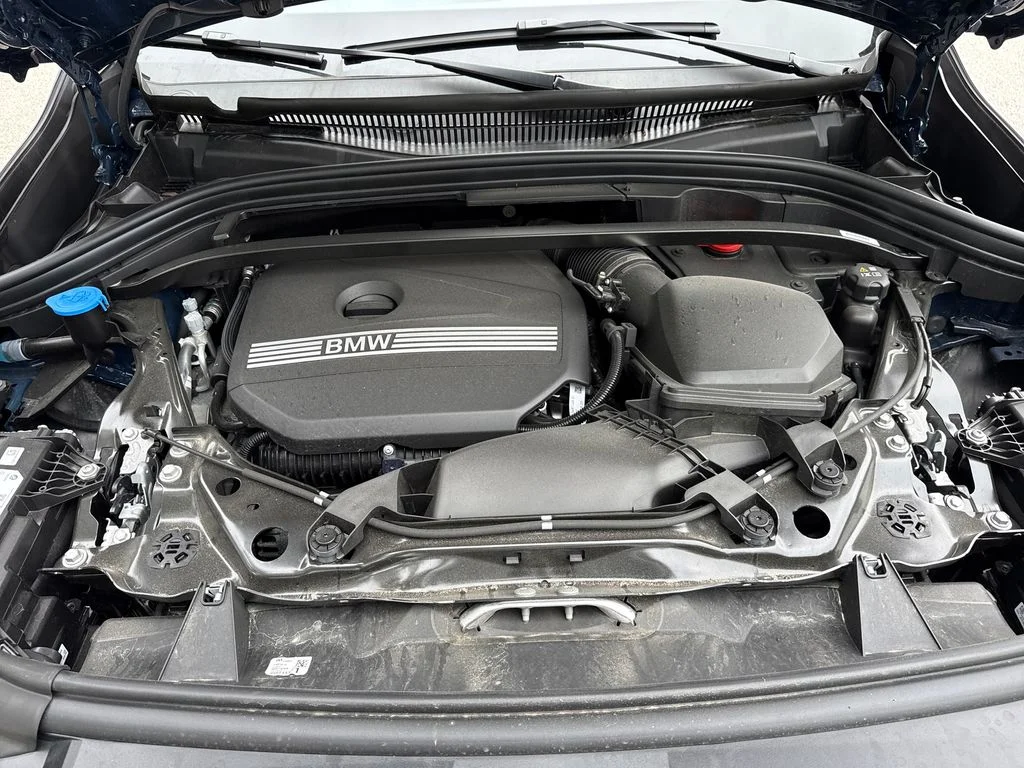 Used 2026 Blue BMW xDrive28i image 29