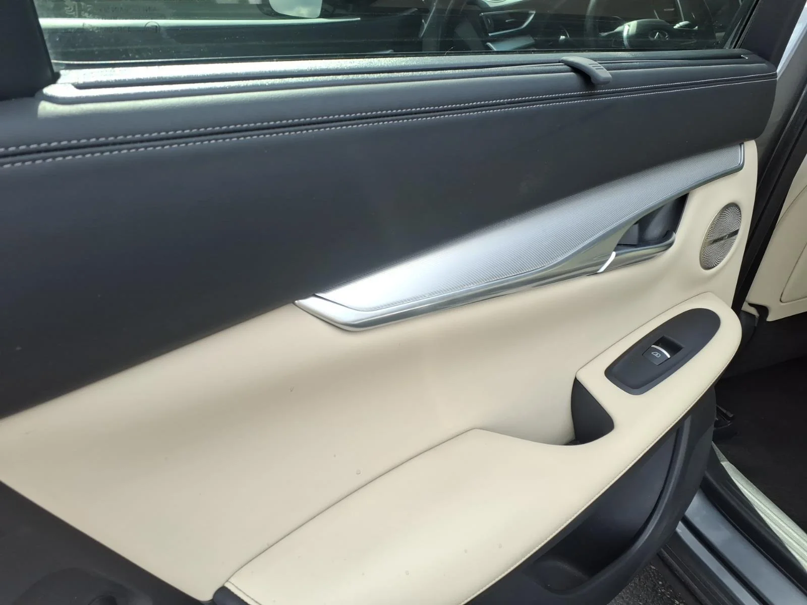 Certified Used 2020 Gray INFINITI Sensory image 22