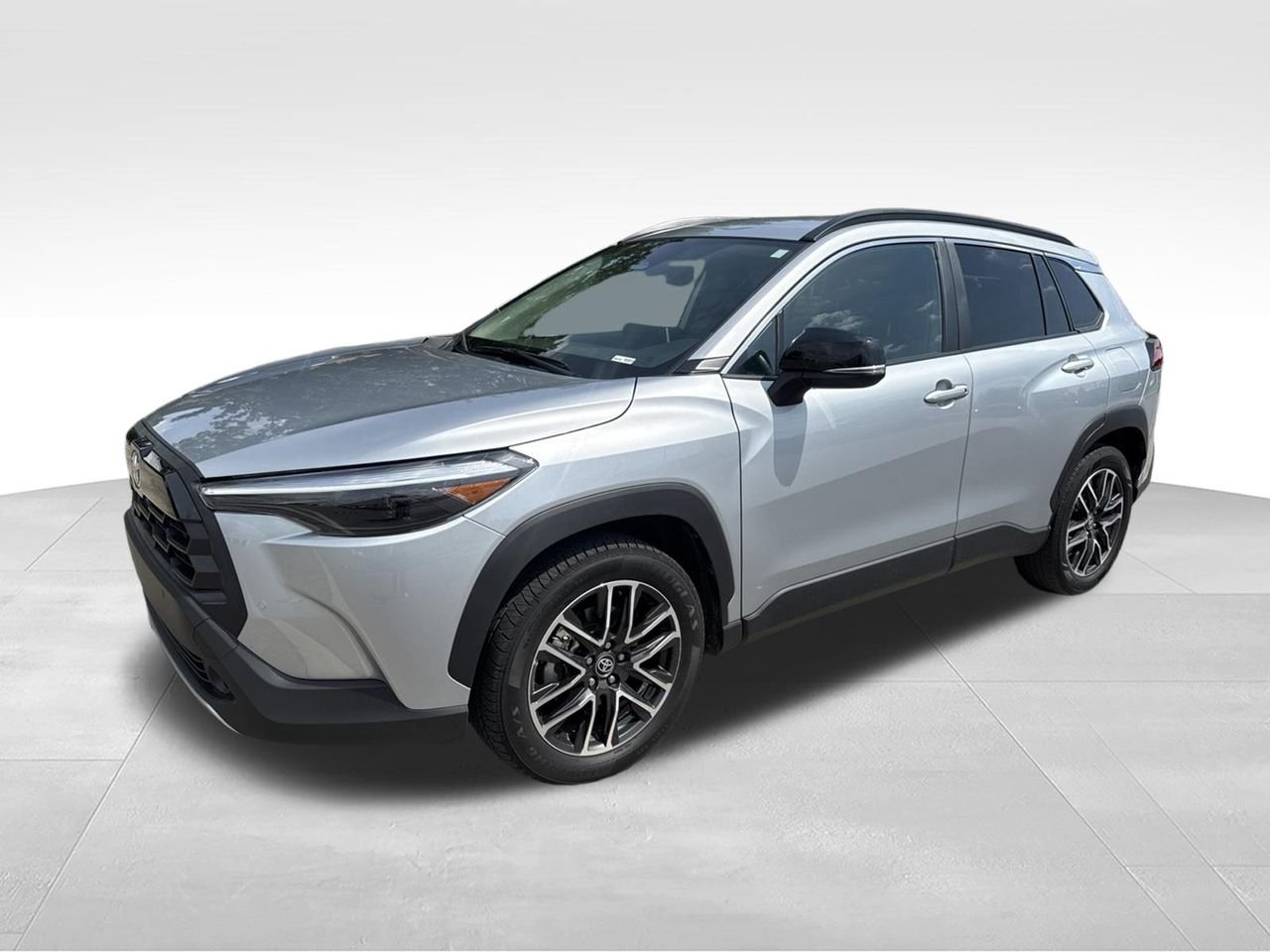 Used 2026 Silver Toyota XLE image 1
