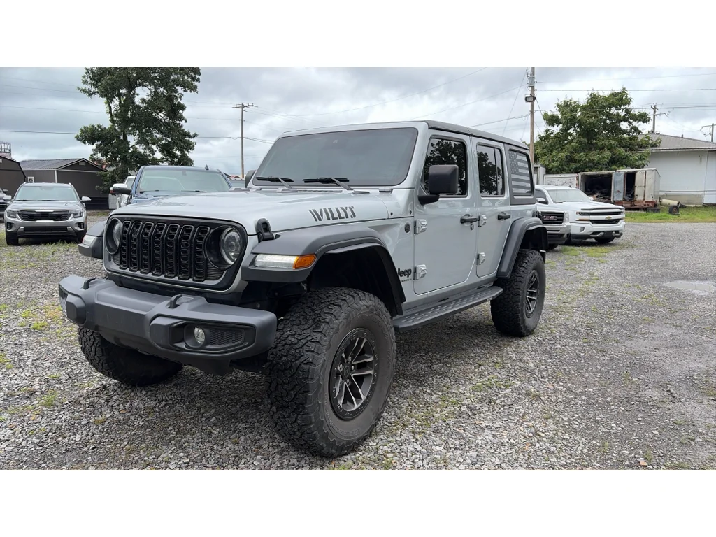 2024 Jeep Wrangler Willys's photo
