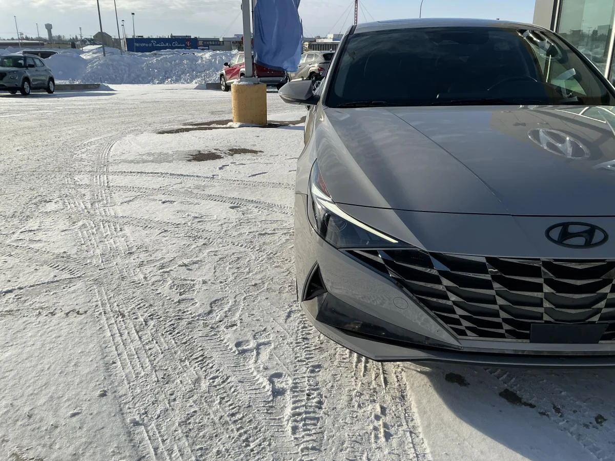 Used 2022 Grey Hyundai Ultimate image 13
