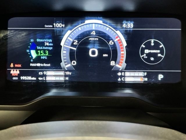 Used 2024  Toyota Limited image 14