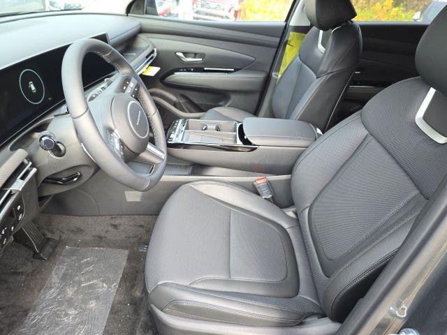 2026 Hyundai Tucson Hybrid Limited photo 4