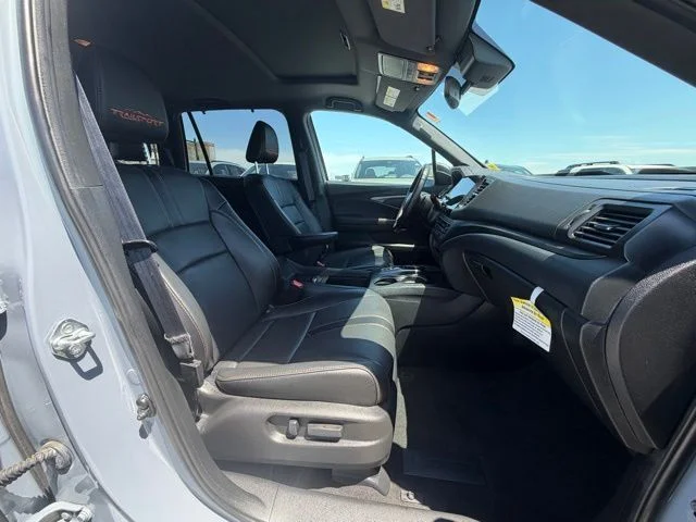 Used 2023 Gray Honda TrailSport image 17