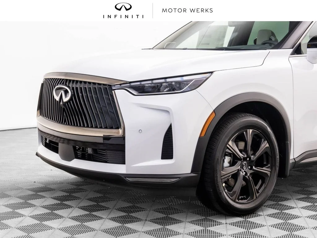 New 2027 2T RAD WHT INFINITI Autograph AWD image 35