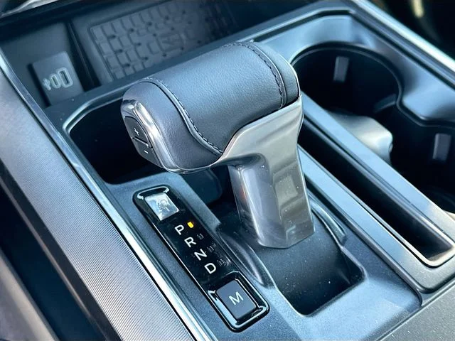 New 2025 White Metallic Ford Platinum image 12