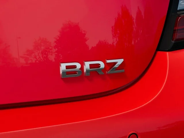 New 2027 IGNITION RED Subaru Limited image 11