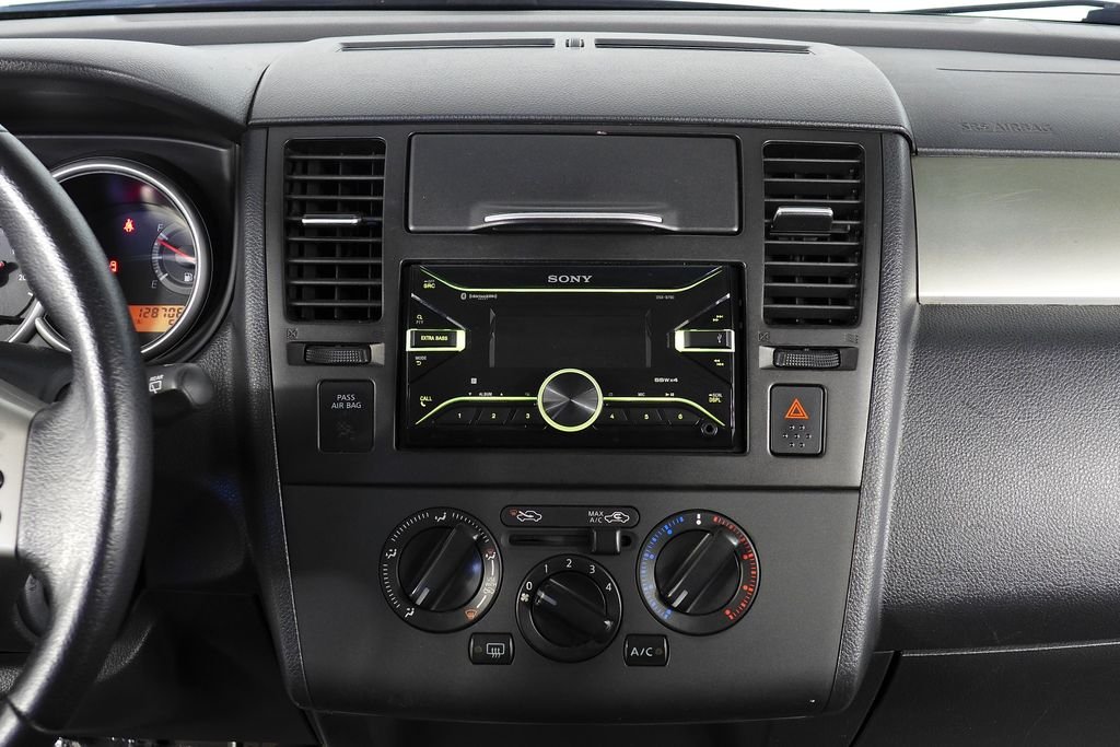 2012 Nissan Versa SL - Photo 24